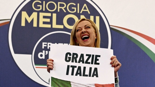 Meloni ganó las elecciones y prometió "unir a los italianos" con un Gobierno de derecha