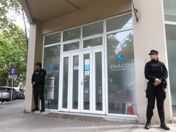 "Es cancelar derechos”: el contundente rechazo del Foro Bonaerense de Servicios Públicos al cierre de delegaciones del ENACOM