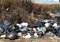 Un basural en la puerta de sus casas: "la ciudad esta en un total estado de abandono"