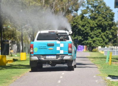 Dengue en La Plata: fumigarán 16 calles del Casco Urbano y las localidades del Norte durante este martes