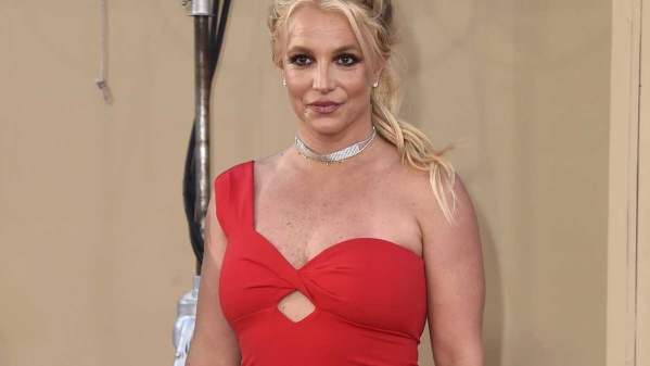 El padre de Britney Spears renunció a su tutela