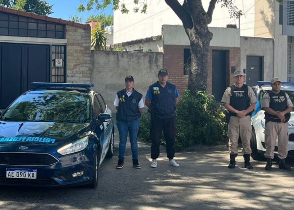 Control vehicular y social: el Municipio de La Plata realizó el operativo "calles seguras"