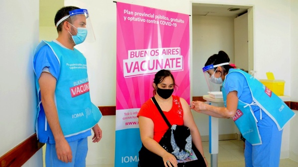 Se aplicaron más de 900 mil dosis en La Plata: dónde se pueden vacunar sin turno