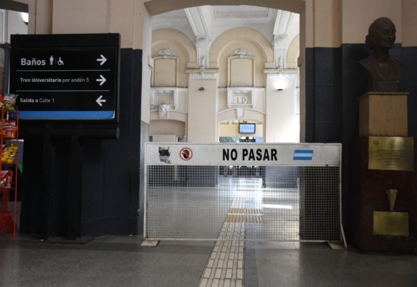 Ratificaron el paro total de trenes de este miércoles y los maquinistas afirman que les proponen "dos chupetines"