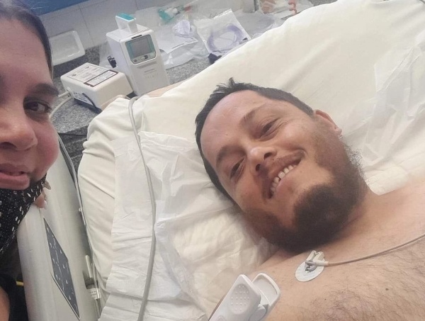 Festejó en 7 y 50, convulsionó, vio la final del Mundial en el hospital y hoy depende de donaciones: "Me cagó la vida"
