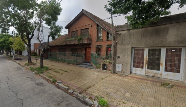 Destrozaron una casa de La Plata y se llevaron cientos de dólares: la pesadilla de la dueña cuando volvió