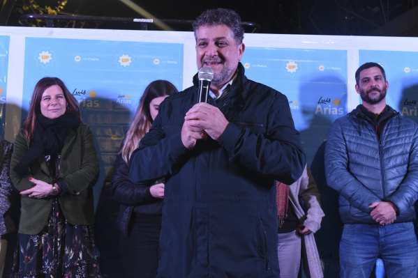 Luis Arias presentó su lista de precandidatos en La Plata: "Queremos demostrar que las cosas se pueden hacer de otra manera"