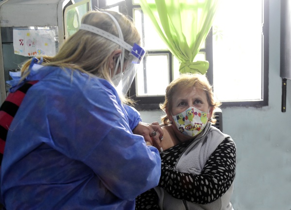 Comienza la campaña de vacunación antigripal en La Plata: dónde y cómo solicitarla