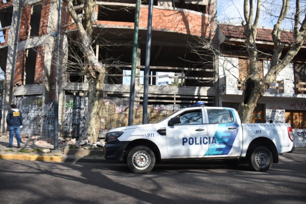 Un hombre fue hallado sin vida en un edificio abandonado de La Plata