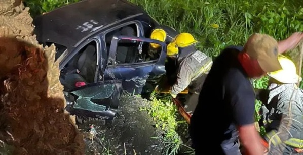 Un joven de 22 años murió tras caer con su auto en el canal de El Dique de Ensenada