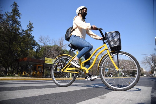 Por el aniversario de Los Hornos, harán una serie de recorridos turísticos en bicicleta