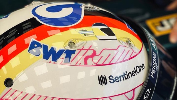 Vettel lució un casco alusivo a Reutemann en las prácticas de Fórmula 1 en Gran Bretaña