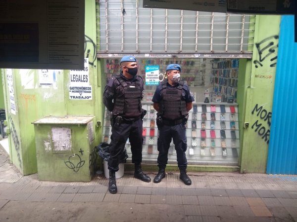 Ariel Archanco: “La vuelta de los policías caminantes a los centros comerciales fue tras un pedido de vecinos de La Plata"