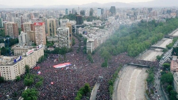 Más de un millón de personas participó de &#039;la marcha más grande de Chile&#039;