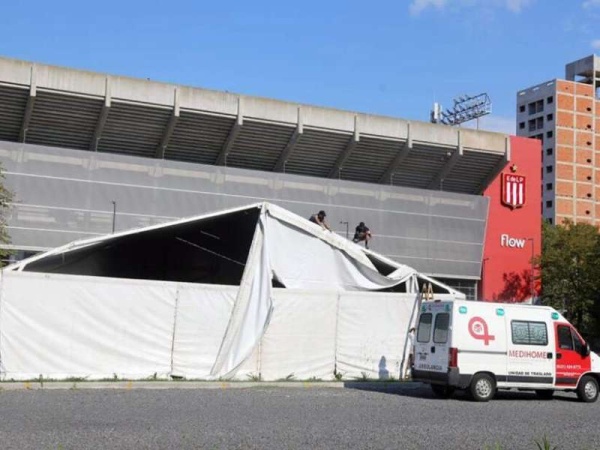 Estudiantes terminó el Hospital de Campaña