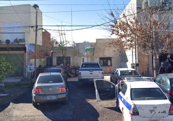 Otra comisaría de La Plata tiene 4 policías infectados y aislaron a 11 agentes