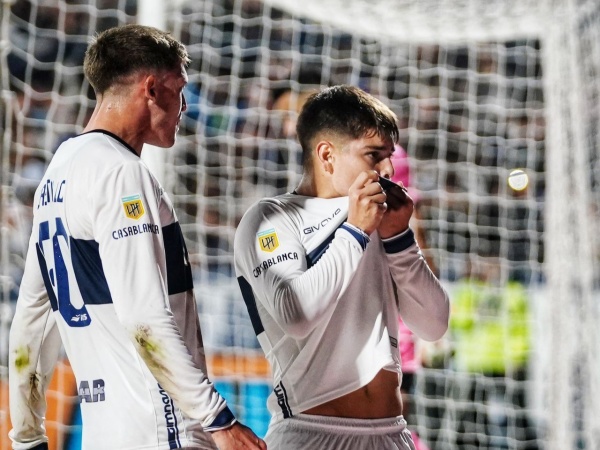 EN VIVO: Gimnasia le gana 1 a 0 a Barracas Central con gol de Benja Domínguez