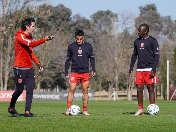 ¿Cuáles son las tres preocupaciones que tiene Eduardo Domínguez pensando en Newells?