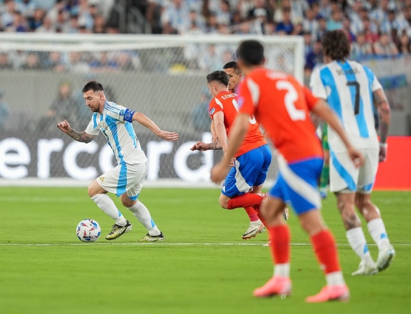 Argentina dio otro paso firme y ya está en cuartos de la Copa América