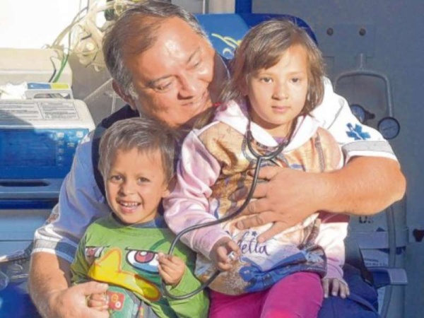 Heroico rescate de dos niños en Rosario en medio de las llamas