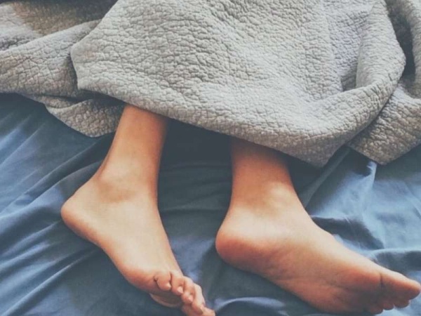 Dormir sin medias podría causarte insomnio