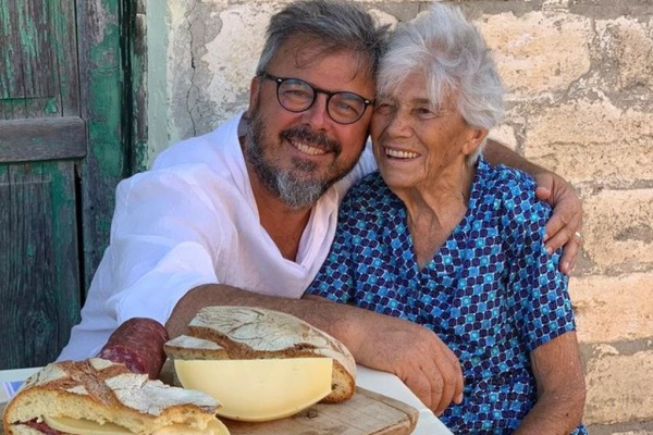 Donato de Santis a su 'mamma' en Italia: "La extraño y quiero abrazarla"