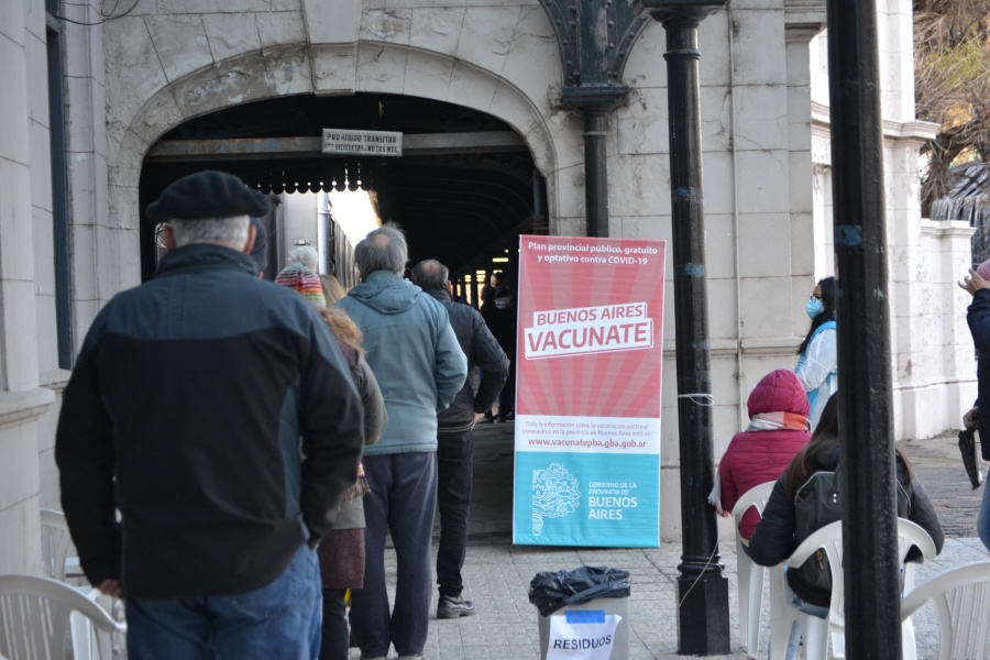 Provincia envió casi 300 mil turnos para segundas dosis y se acelera la campaña de vacunación para mayores de 18 años