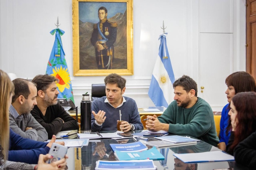 Grabois se reunió con Kicillof y habló de enfrentar a ”La Desigualdad Avanza” y a las ”pistoleras y valijeros” de Macri