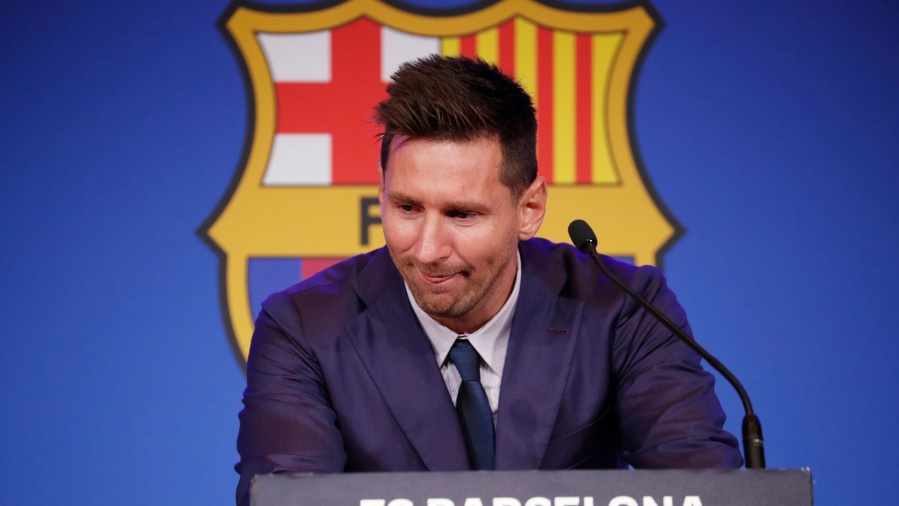 Entre lágrimas, Messi se despidió del Barcelona y admitió que irse al PSG ”es una posibilidad”