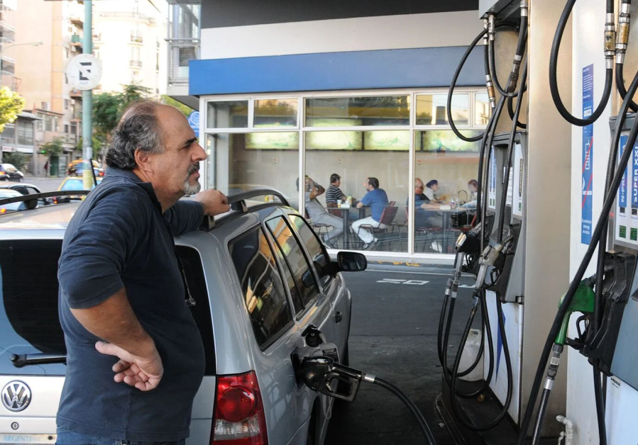 Actualizaron los precios de los biocombustibles y podría impactar en las naftas y el gasoil