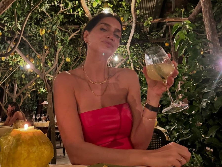 Las increíbles vacaciones de Zaira Nara y su novio en Capri