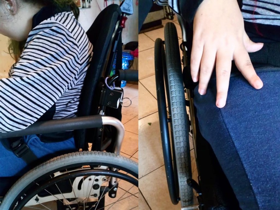 Sufre de hipotonía muscular en La Plata, su obra social no le responde y la silla que usa le está afectando físicamente: ”Está necesitando una de plegado lateral”