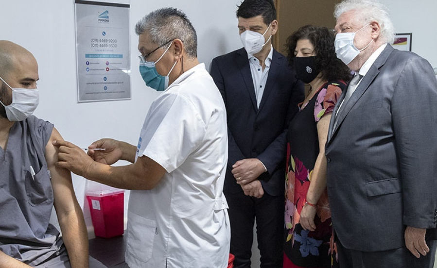 Arrancó la segunda etapa vacunación y Ginés García dijo que el país ”se aseguró 51 millones de dosis”